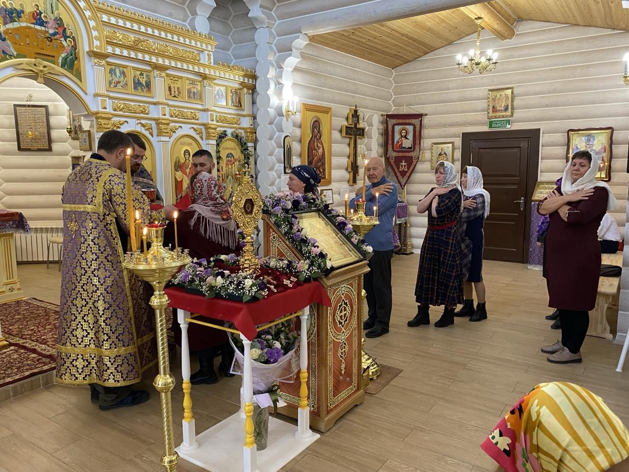 Храм Воздвижения Креста Господня отметил свой Престольный праздник