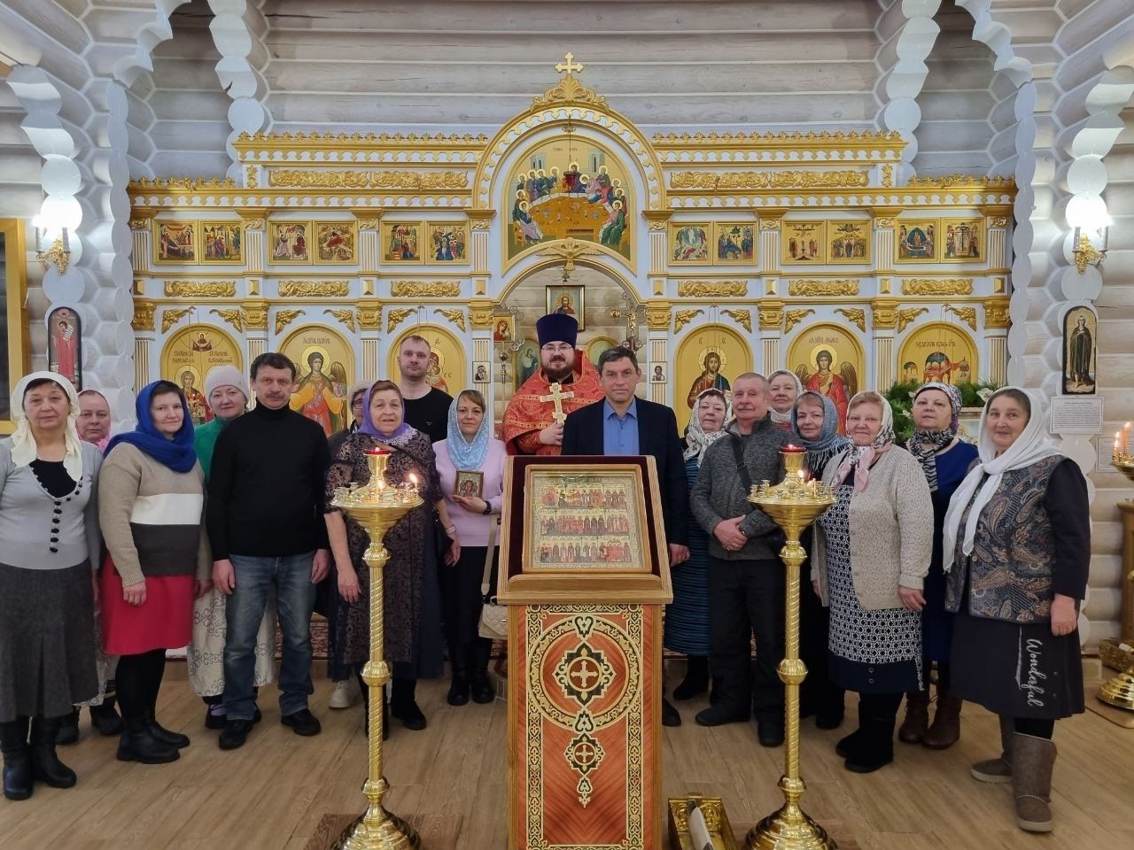 Продолжается пребывание мощей святых мучениц в поселке Сентябрьский