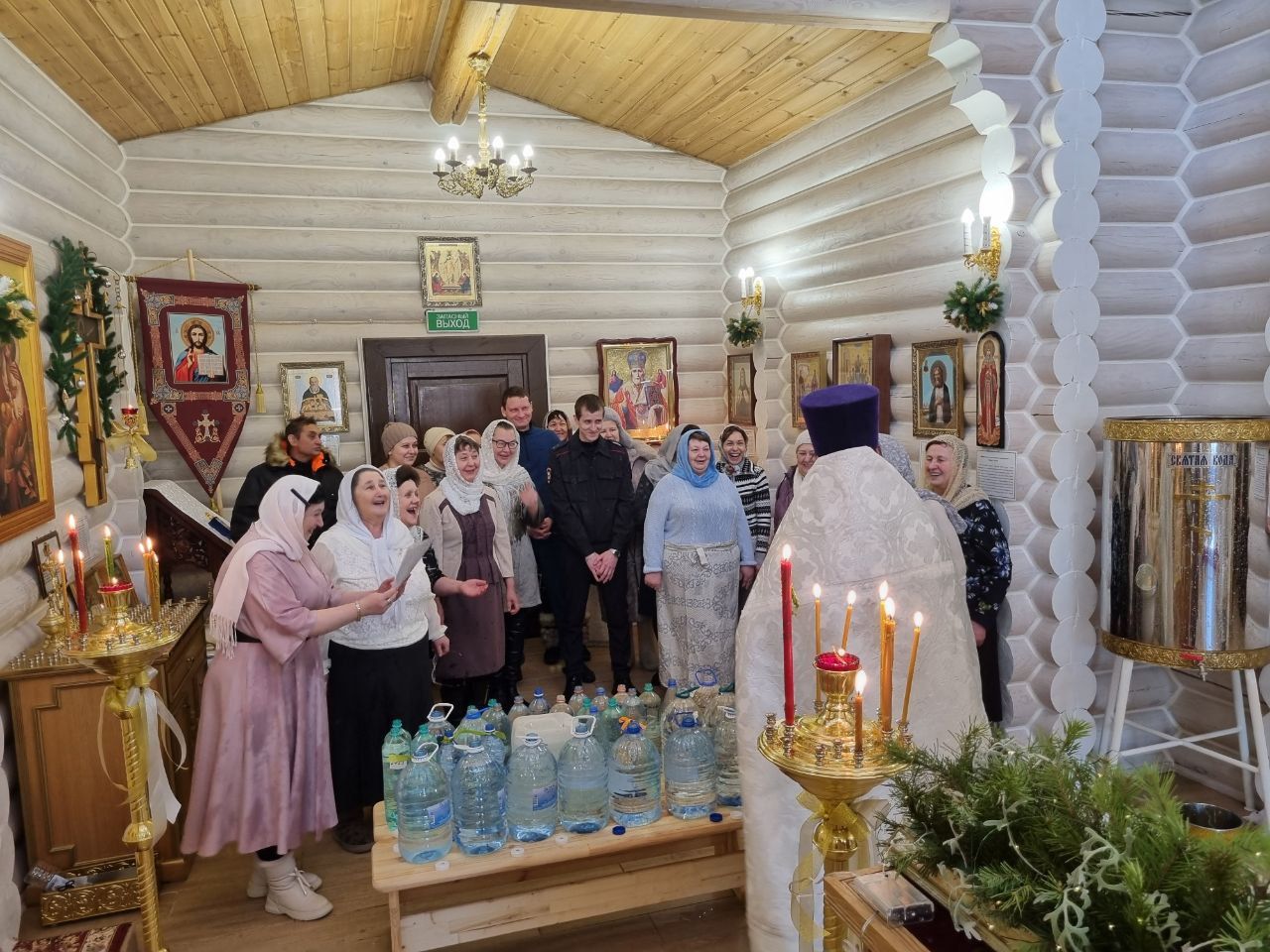 Поселок Сентябрьский встретил праздник Богоявления Господня